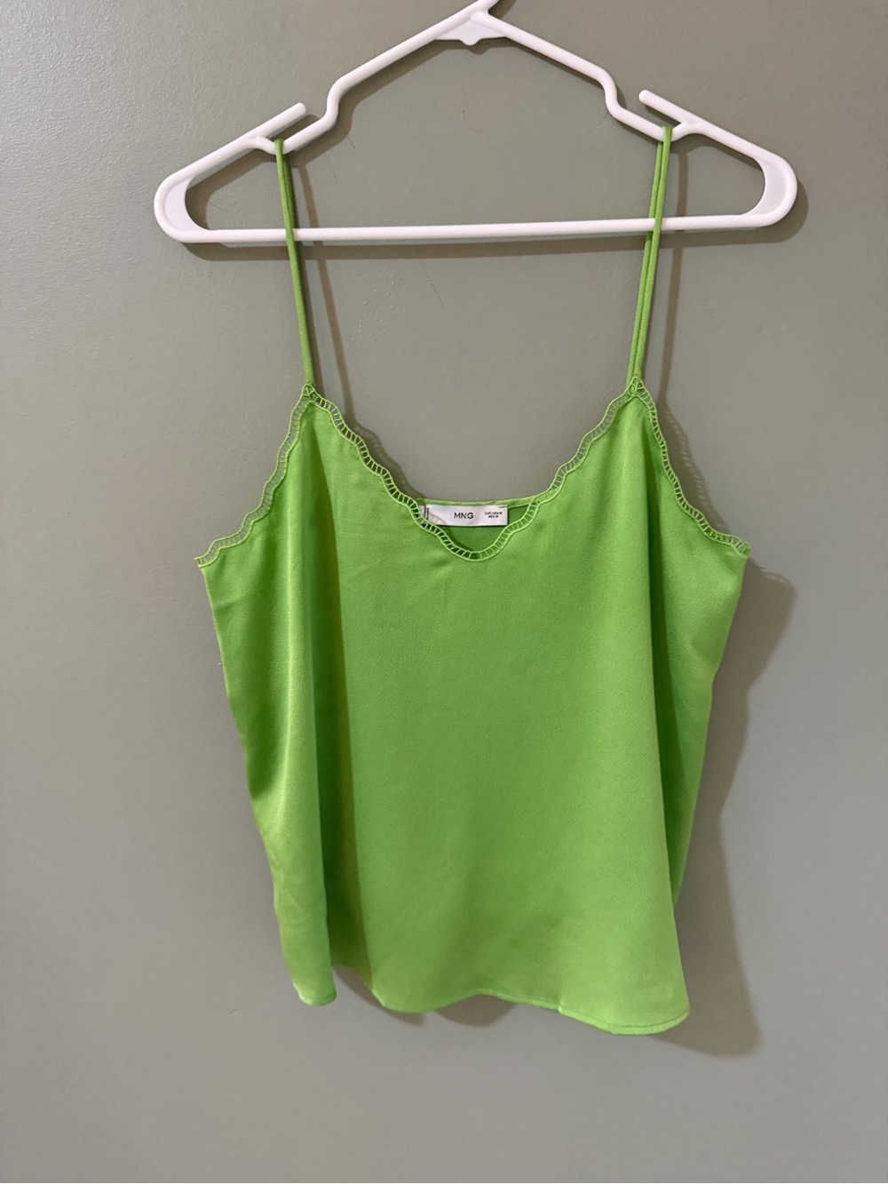 Mango satin camisole top featuring delicate lace trim along the V-neckline. Med